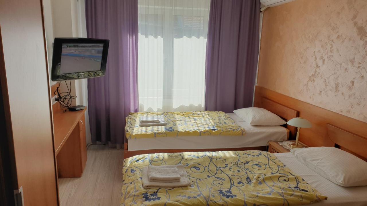 Guest House Boska Pancevo Exterior photo